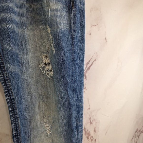 BKE Jeans Mens 38 X 31 Carter Straight Light Wash Distressed Destroyed Flawed - Picture 12 of 15